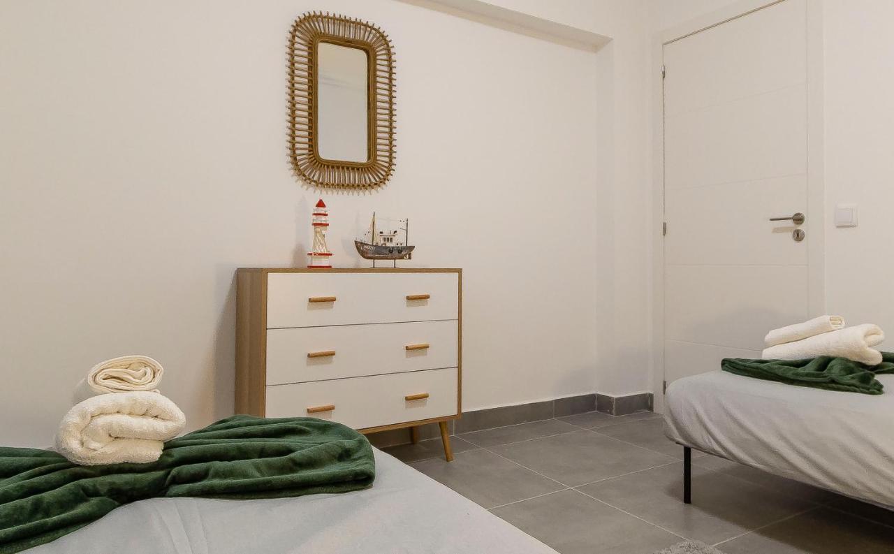 3 Minutes To The Beach, 2 Bedroom Amazing Apt With Balcony, Bbq Grill And Pool Sagres Extérieur photo